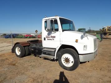 Main image Freightliner FL80